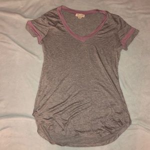 Small grey t shirt with lilac striped sleeve